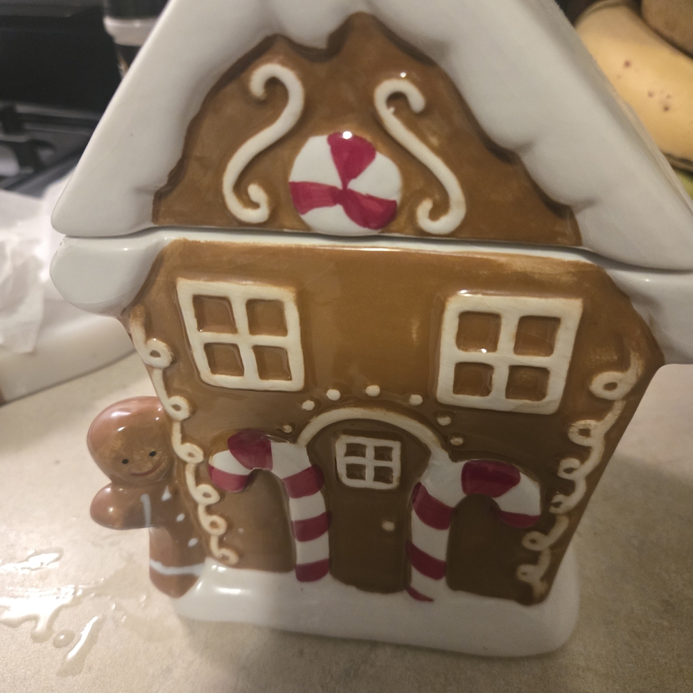 Gingerbread House Cookie Jar